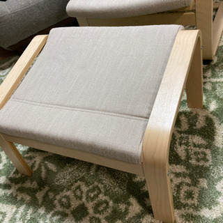 (決まりました)IKEA ポエングとオットマンのセットの画像