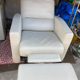ASTIリクライニングソーフャ美品