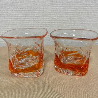 琉球ガラスのミニグラス2セットとシーサー4組