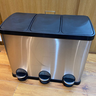 ステンレス　ゴミ箱　３連ダストボックス　rubbish bin ...