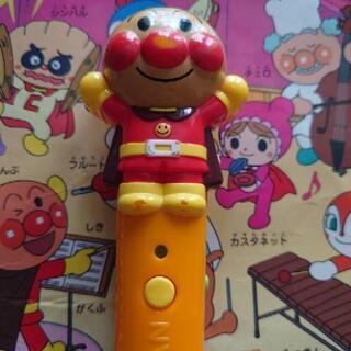 値下げ❗アンパンマン　おしゃべりいっぱい！ことばずかんDXの画像