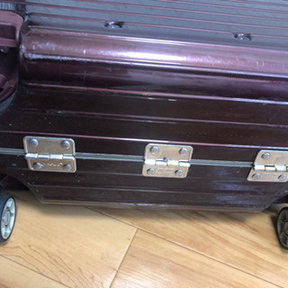 リモワ RIMOWA スーツケースの画像
