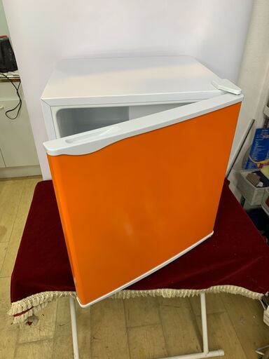 ノンフロン 電気冷蔵庫 MR-P50 ユーイング オレンジ 小型 1枚扉 46L　買取帝国朝霞店