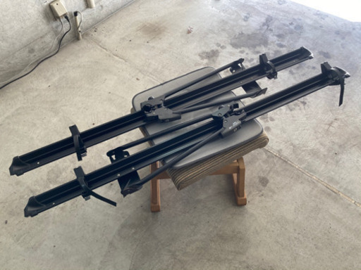スーリー　サイクルキャリア549 THULE 2本セット