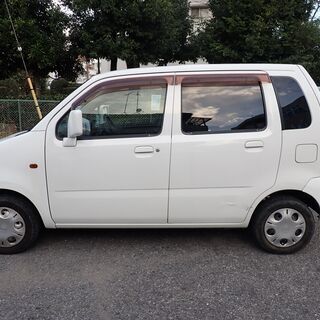 【Sold Out】スズキ　ワゴンR　*車検2年付き *社外ナビ *CD の画像