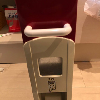米びつ　0円の画像