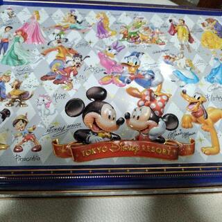 ディズニーの缶  入れ物  美品