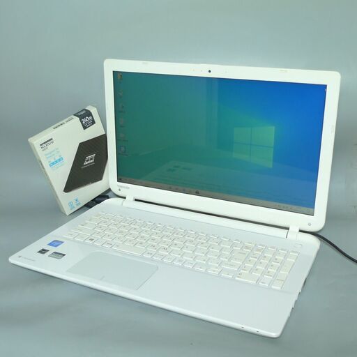 送料無料 新品SSD240GB 1台限定 ノートPC 中古良品 15.6型ワイド Toshiba EX/35MW Celeron 4GB DVDRW 無線 カメラ Windows10 Office ホワイト
