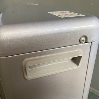 札幌市近郊配送無料 CORONA FF-SG6811K 2011年製 FFストーブ コロナ 24畳