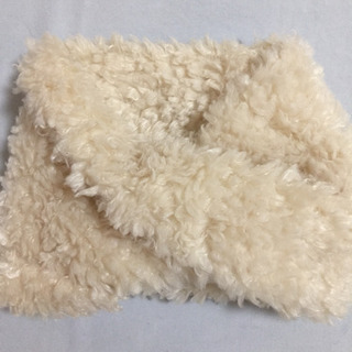 完了御礼】♥️アイボリーのネックウォーマー♥️コンパクトなスヌー...