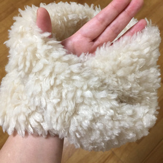 完了御礼】♥️アイボリーのネックウォーマー♥️コンパクトなスヌード♥️お顔映え♥️の画像
