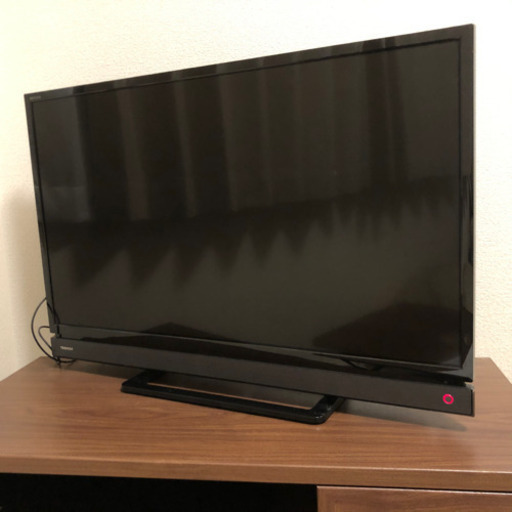 【美品】東芝TOSHIBA REGZA液晶テレビ32V20 2017年製　＆　テレビ台セット
