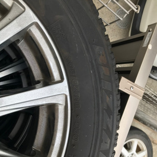 スタッドレス　VRX 205/65R16 ブリヂストンの画像
