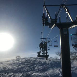 今シーズン、一緒に滑れる人を探してます⛷🏂