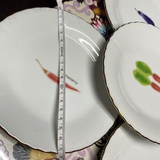 野菜の絵柄の皿　5枚の画像