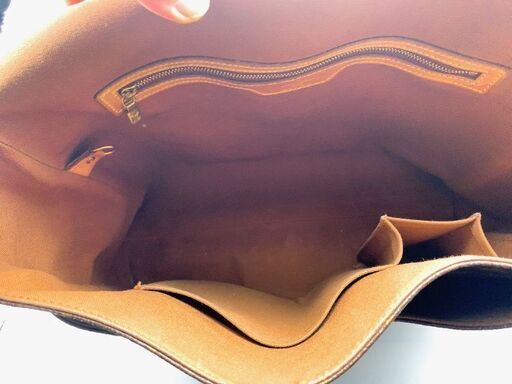 LOUIS VUITTON  ルイヴィトン　ヴァルミーGM　M40526　モノグラム