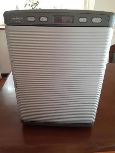 ポータブル保冷温庫