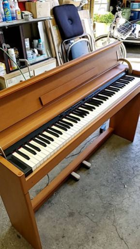 再値下げ！ローランドデジタルピアノDP-900
