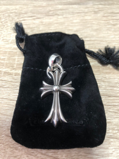 値下げ　クロムハーツ　CH クロス ペンダント スモール / プレーンベイル