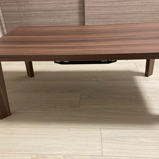こたつテーブルの画像