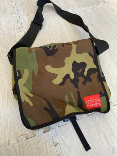 新品　オシャレ❗️Manhattan Portage  バック迷彩