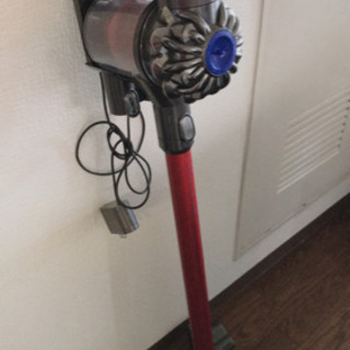 【年末処分】【訳あり】ダイソン掃除機　(Dyson v6 ani...