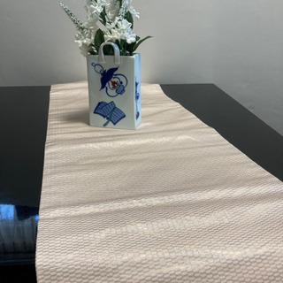 未使用　クリスマス&正月 パーティ テーブルランナー　薄桃&金色...