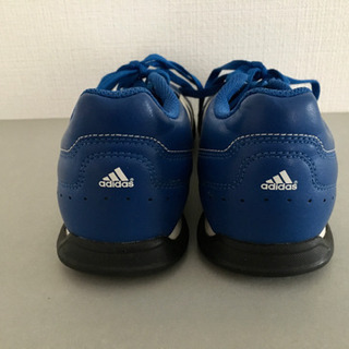 アディダスフットサルシューズ　23cmの画像