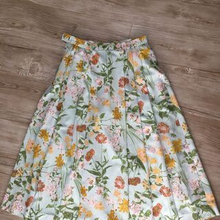 【値下げ】 VINVERT ブラウス & スカート　セットアップ　花柄 レトロの画像