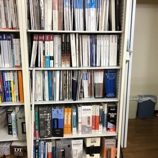 オフィス用スチールキャビネット