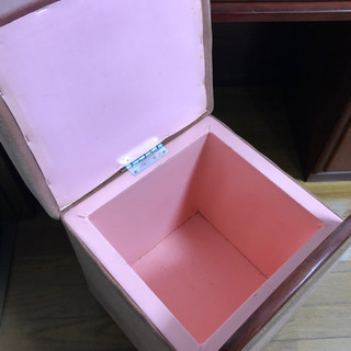 【引渡し済】鏡台メーカー角元産業のドレッサー姿見　上下別に使用可能の画像