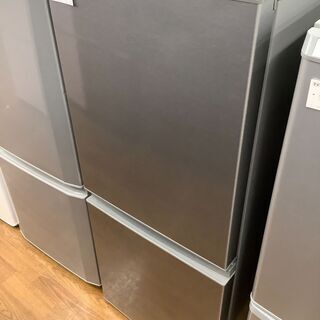 AQUA　アクア　2ドア冷蔵庫　AQR-13G　2018年製　【...