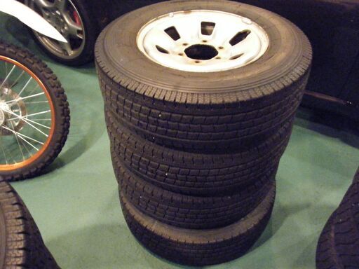 ハイエース　バン　195/80R15　107/105L LT　中古群馬県より②