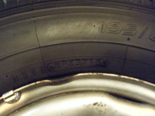 ハイエース　バン　195/80R15　107/105L LT　中古群馬県より②