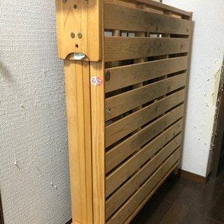 折り畳み式すのこベッドの画像