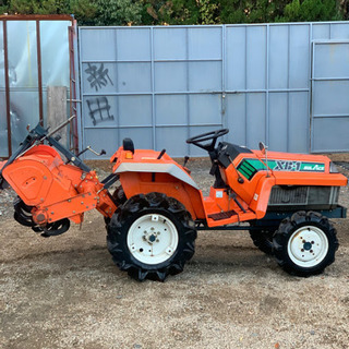 KUBOTAクボタトラクター　BULLACE XB-1 530hr 4駆動　下取可能　実働品の画像