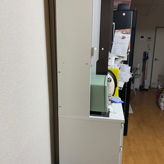 食器棚