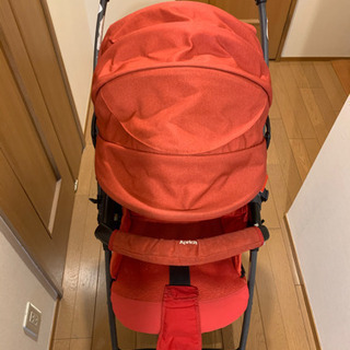 Apricaアップリカ　ベビーカーの画像
