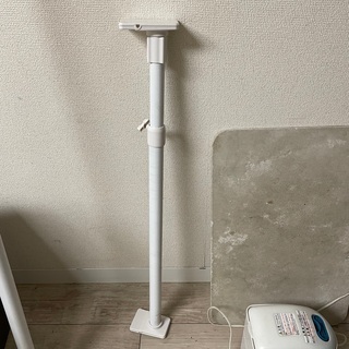 突っ張り棒　３本