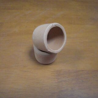 水槽内　テラコッタのシェルター（２個）の画像