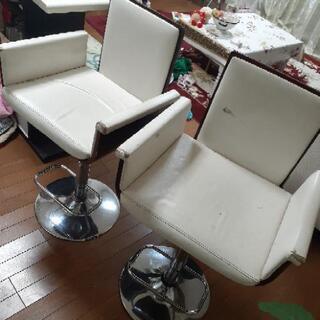 無料カウンターチェア　