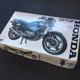 ホンダCB750F 1/6モデル（プラモデル）