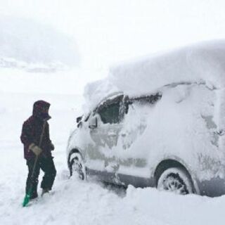 冬到来！雪下ろし、除雪作業はハイハイネットにお任せください！