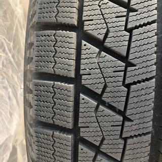 ブリジストン　スタッドレスタイヤホイール付き4本の画像