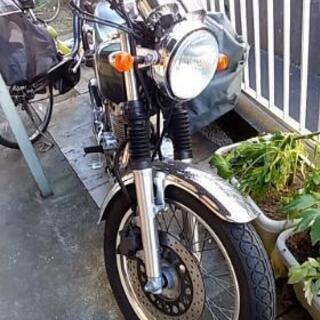 お話し中！YAMAHA、SR400、車検長期あり、走行3000弱