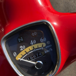 リトルカブ  赤　ホンダ　実働車　便利なリアボックス付き　オイル交換済の画像