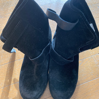 DIESEL 24.0ムートンブーツ