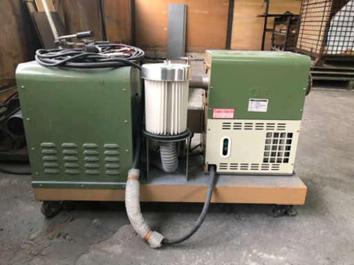 電気式温風発生装置