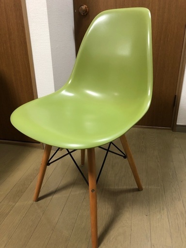 イームズチェア　リプロダクト