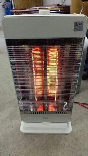 すぐにあったか瞬速暖房TEKNOS カーボンヒーター278